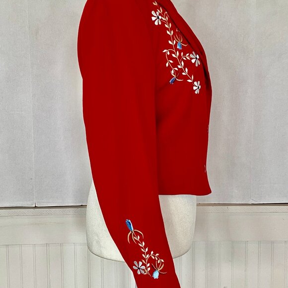 Manuel Cuevas Women's red cropped jacket - Picture 5 of 16